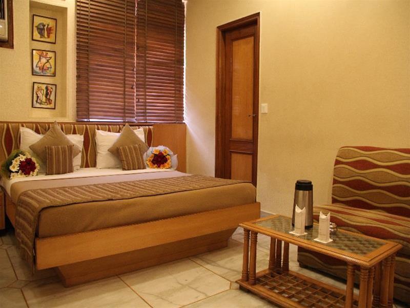 Hotel Singh International Delhi  Exteriör bild
